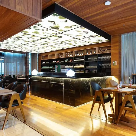 Hotel Park Tower Savassi By Nacional Inn-3